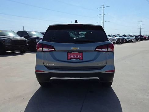 Used 2023 Chevrolet Equinox LT w/ LPO, Floor Liner Package AWD/4WD image 7