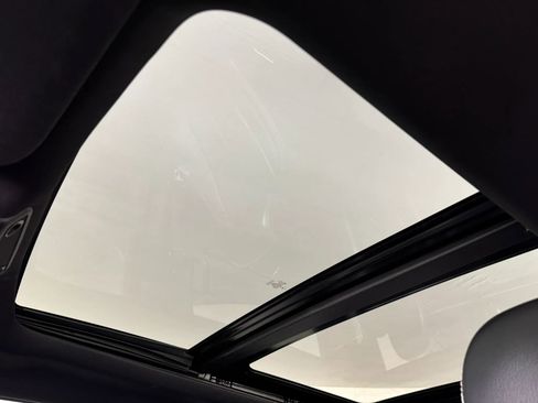 Used 2020 Ford F150 Lariat w/ Equipment Group 502A Luxury image 24