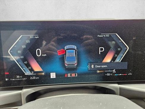 Used 2025 BMW 330i Sedan w/ Convenience Package image 16