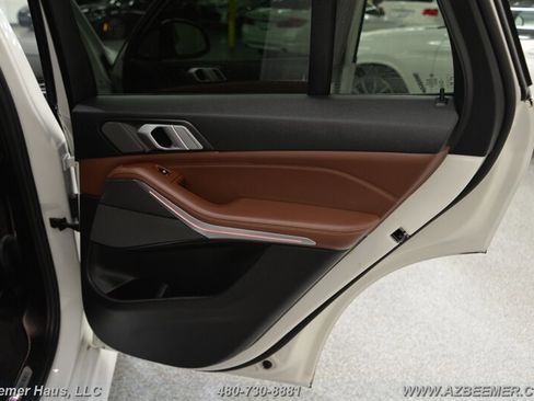 Used 2019 BMW X5 xDrive40i w/ M Sport Package image 41