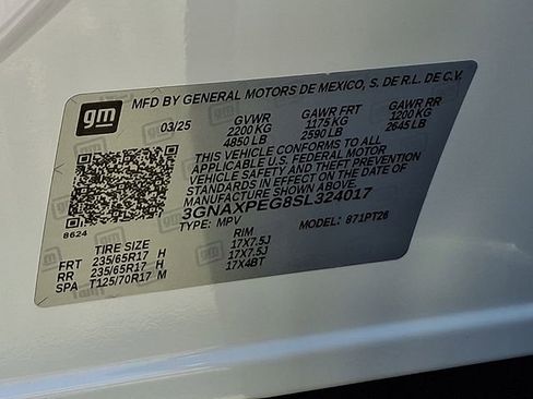 Used 2025 Chevrolet Equinox LT image 29