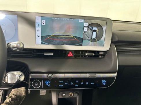 Used 2024 Hyundai Ioniq 5 Limited image 22