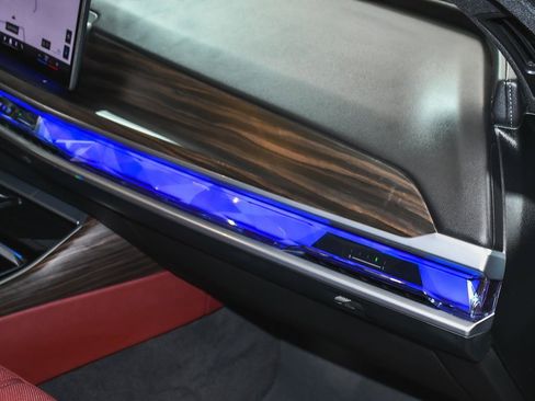 Used 2023 BMW i7 xDrive60 image 89