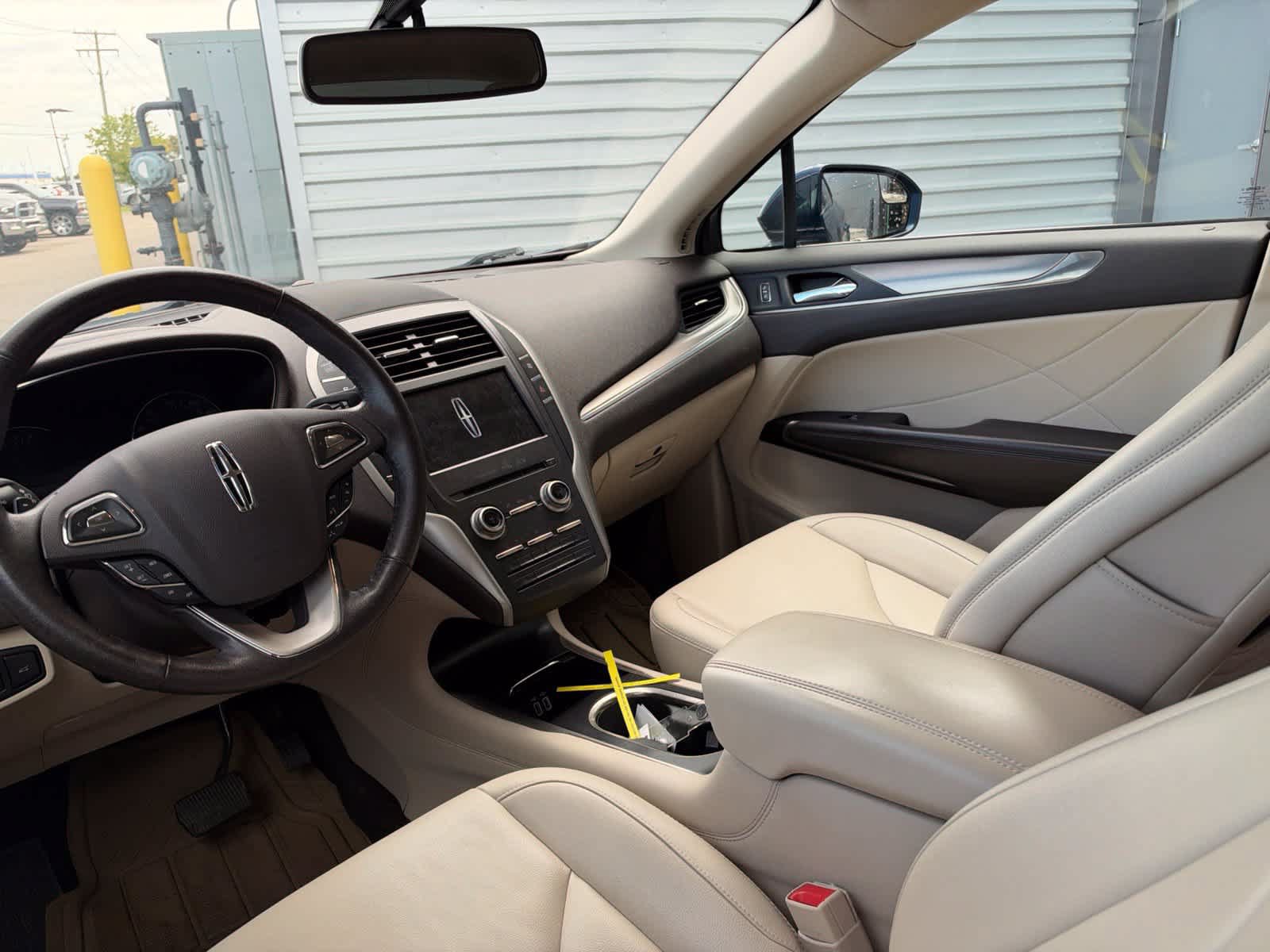 Used 2017 Lincoln MKC Premiere AWD/4WD image 11