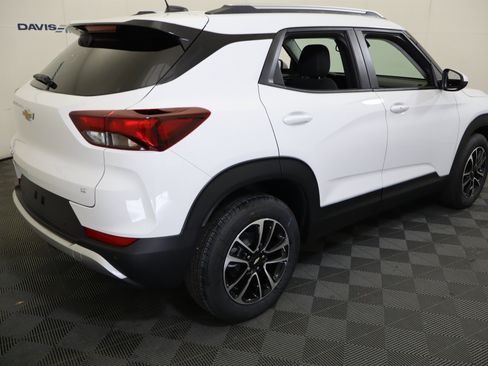 New 2026 Chevrolet TrailBlazer LT w/ Convenience Package image 6