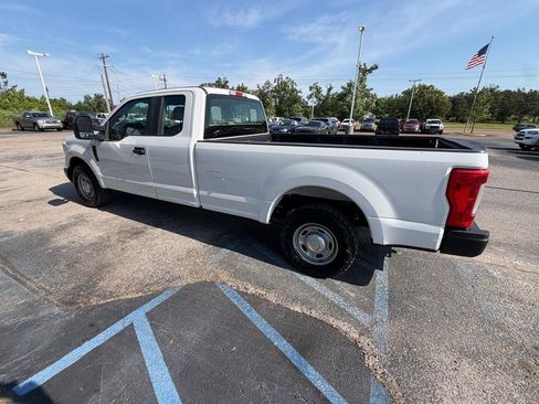 Used 2019 Ford F250 XL RWD image 5