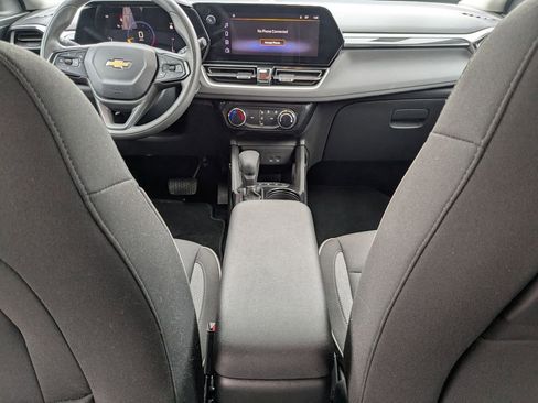 Used 2025 Chevrolet TrailBlazer LT image 28