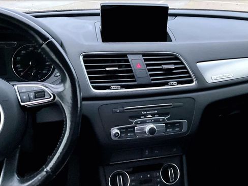 Used 2017 Audi Q3 2.0T Premium Plus w/ Premium Plus Package image 6