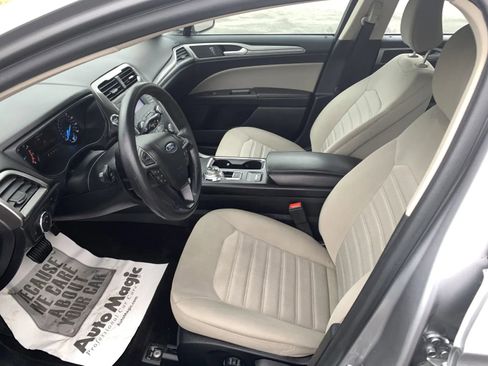 Used 2020 Ford Fusion S image 23