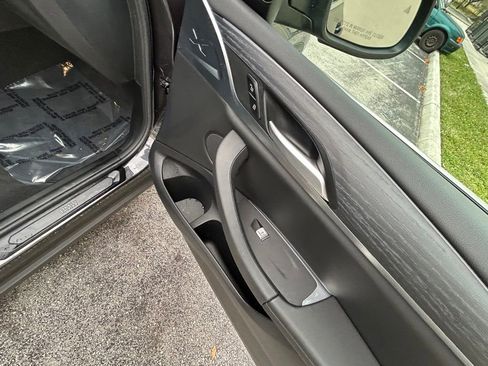 Used 2024 BMW X3 xDrive30i image 32