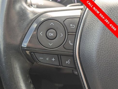 Used 2019 Toyota Camry SE image 26