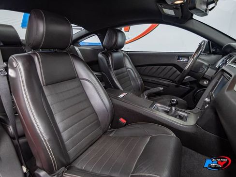 Used 2013 Ford Mustang GT Premium w/ Security Pkg image 21