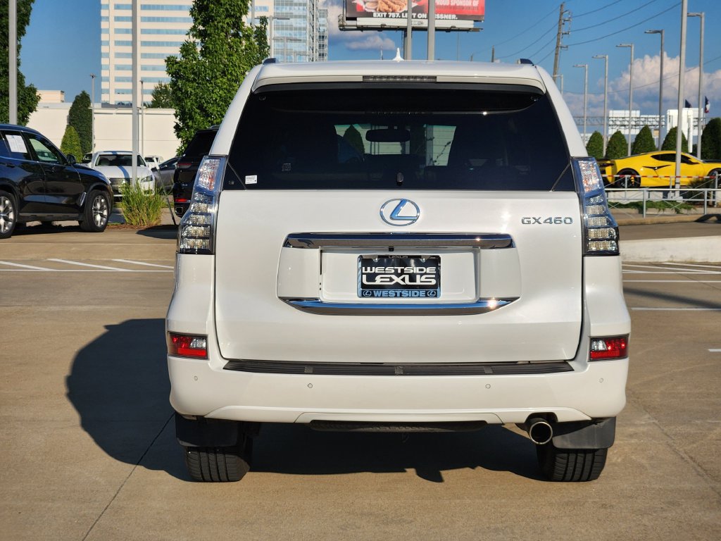 Used 2015 Lexus GX 460 Luxury AWD/4WD image 6