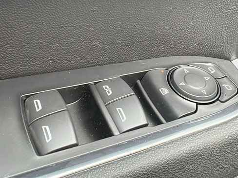 New 2026 GMC Sierra 1500 SLE AWD/4WD image 10