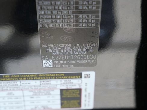 Used 2026 Land Rover Defender 110 X-Dynamic SE AWD/4WD image 35
