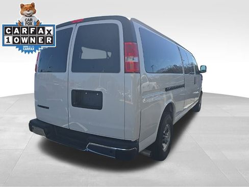Used 2024 Chevrolet Express 3500 LT w/ LT Preferred Equipment Group image 12
