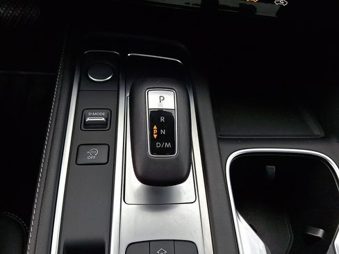 Certified 2025 INFINITI QX60 Luxe image 16