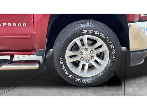 Used 2017 Chevrolet Silverado 1500 LT w/ All Star Edition AWD/4WD image 19