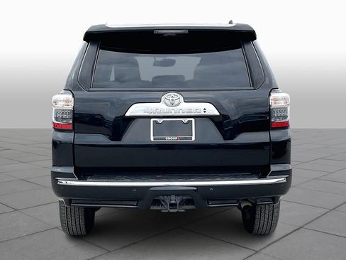 Used 2020 Toyota 4Runner Limited image 4