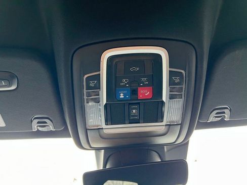 Used 2023 RAM 1500 Laramie image 34