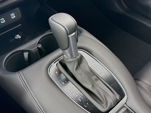 New 2026 Honda HR-V EX-L image 18
