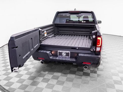New 2026 Honda Ridgeline Black Edition image 37