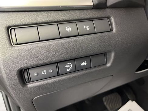 New 2026 Nissan Rogue Platinum w/ Tech Package AWD/4WD image 29