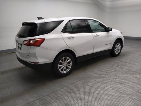 Used 2019 Chevrolet Equinox LS image 10
