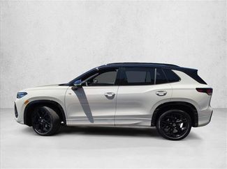 New 2026 Volkswagen Tiguan SE R-Line FWD video 5