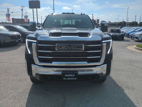 Used 2025 GMC Sierra 2500 SLT w/ Texas SLT Premium Package AWD/4WD image 3