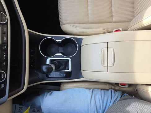 Used 2016 Toyota Highlander Plus image 15