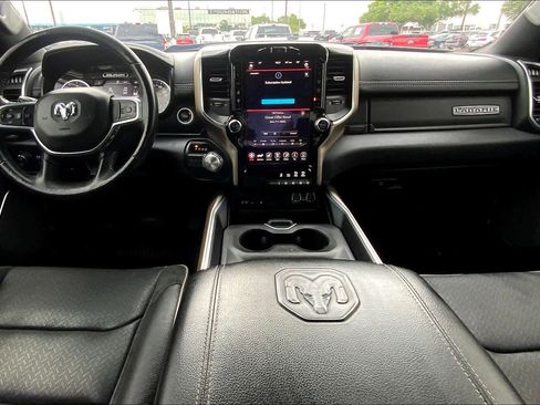 Used 2019 RAM 1500 Laramie image 14