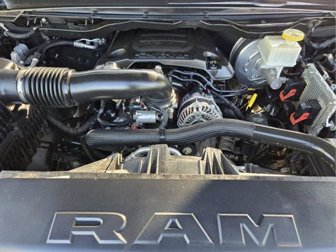 Used 2019 RAM 1500 Limited AWD/4WD image 12