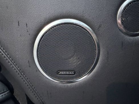 Used 2019 Land Rover Range Rover Long Wheelbase Supercharged image 30