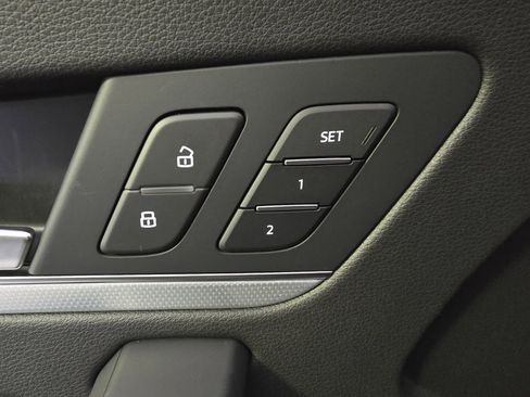 Certified 2025 Audi Q5 2.0T Premium Plus w/ Premium Plus Package image 9