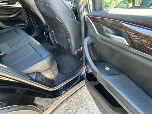 Used 2024 BMW X3 sDrive30i image 37