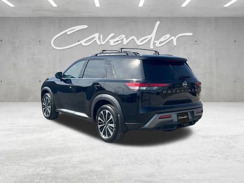 New 2026 Nissan Pathfinder Platinum image 14