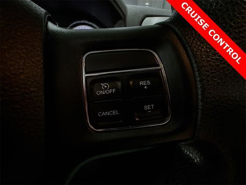 Used 2015 RAM 2500 Tradesman w/ Chrome Appearance Group image 35