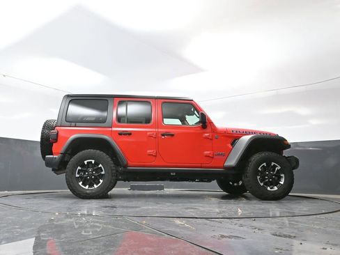 Used 2024 Jeep Wrangler Unlimited Rubicon 4xe image 48