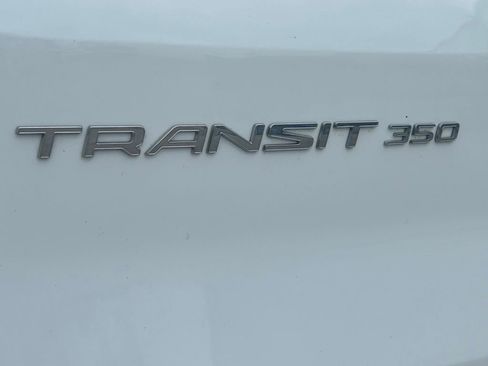 Used 2024 Ford Transit 350 XLT image 21