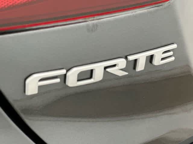 Used 2023 Kia Forte LXS w/ LXS Technology Package FWD image 26