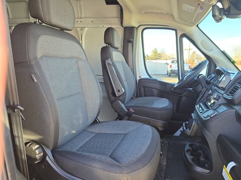 New 2026 RAM ProMaster 2500 w/ Convenience Group image 26