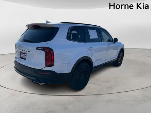 Certified 2022 Kia Telluride EX w/ EX Premium Package image 4