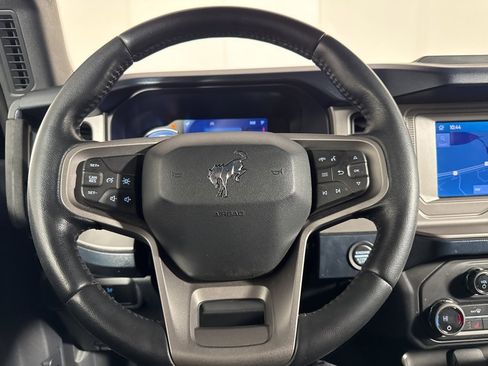 Used 2021 Ford Bronco Outer Banks image 33