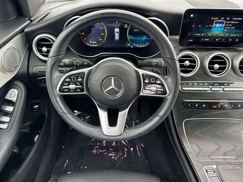 Used 2021 Mercedes-Benz GLC 300 4MATIC image 28