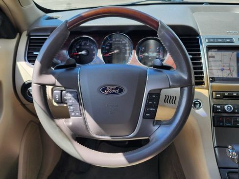 Used 2012 Ford Taurus Limited FWD image 13