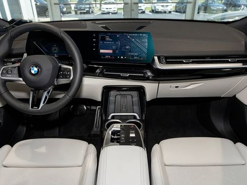 New 2026 BMW X2 xDrive28i w/ Technology Package AWD/4WD image 2