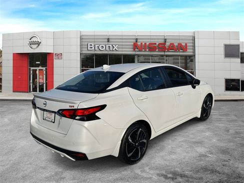 Used 2024 Nissan Versa SR w/ Trunk Package image 7