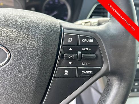 Used 2015 Hyundai Sonata Limited w/ Option Group 06 FWD image 9