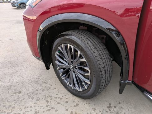 Used 2025 Nissan Rogue Platinum AWD/4WD image 39